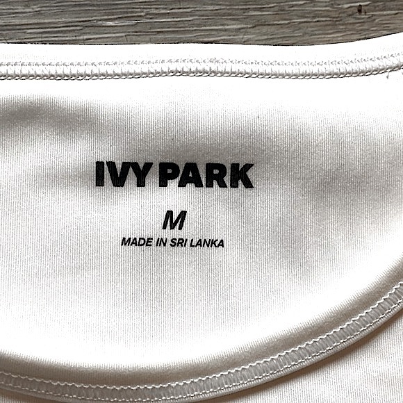 IVY PARK - Cropped Sporty T-Shirt - Crossed Back - Size Medium - Picture 6 of 16